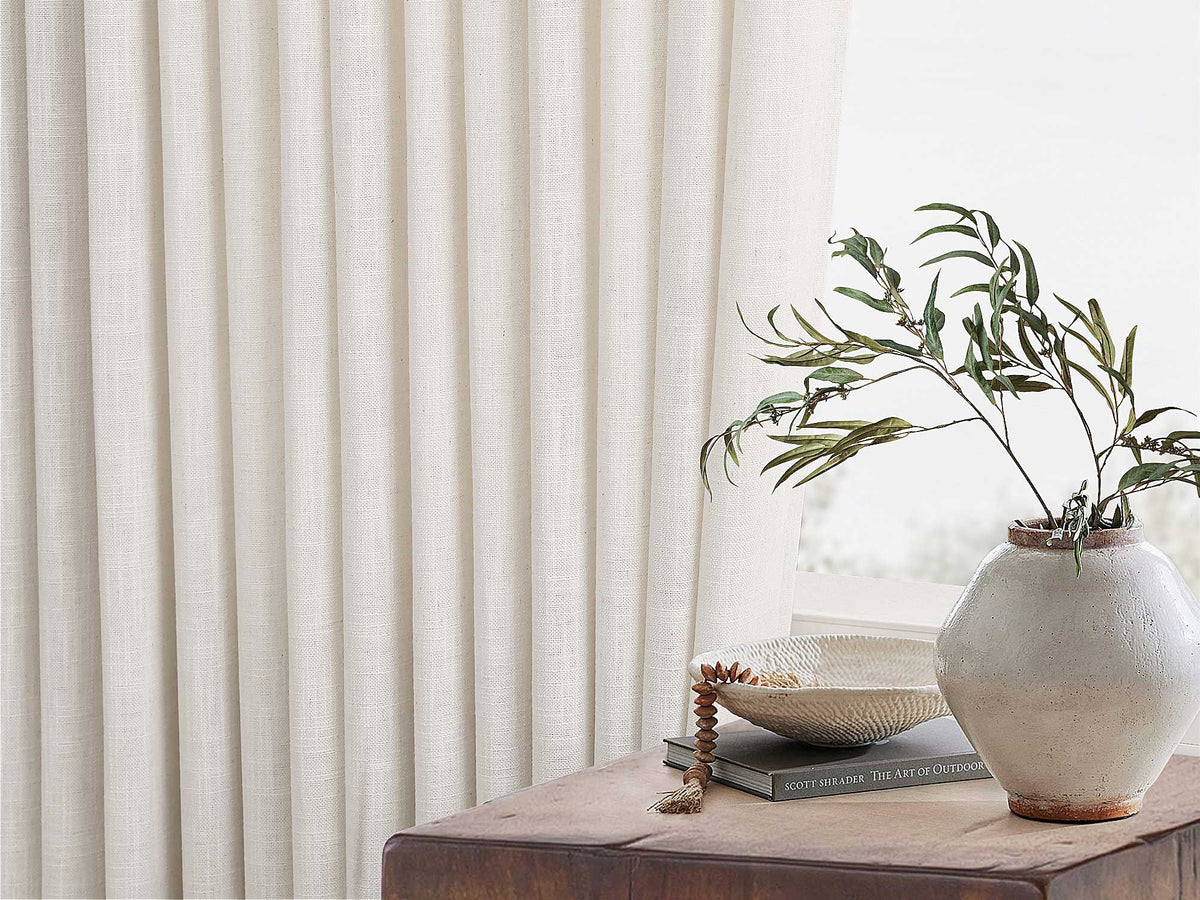 How to Choose the Best Linen Fabric for Curtains